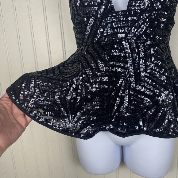 Forever 21 Sequin Peplum Black Top Size Medium Zipper Back And Adjustable Straps - Picture 3 of 11